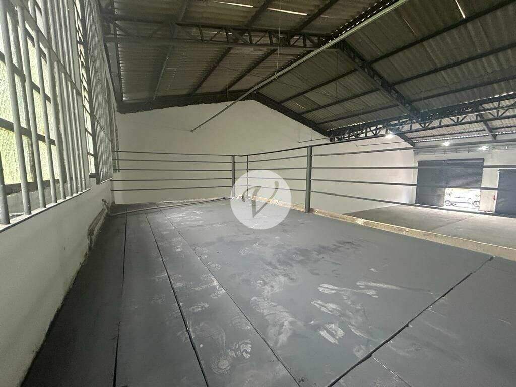 Salão para aluguel no Demarchi: 