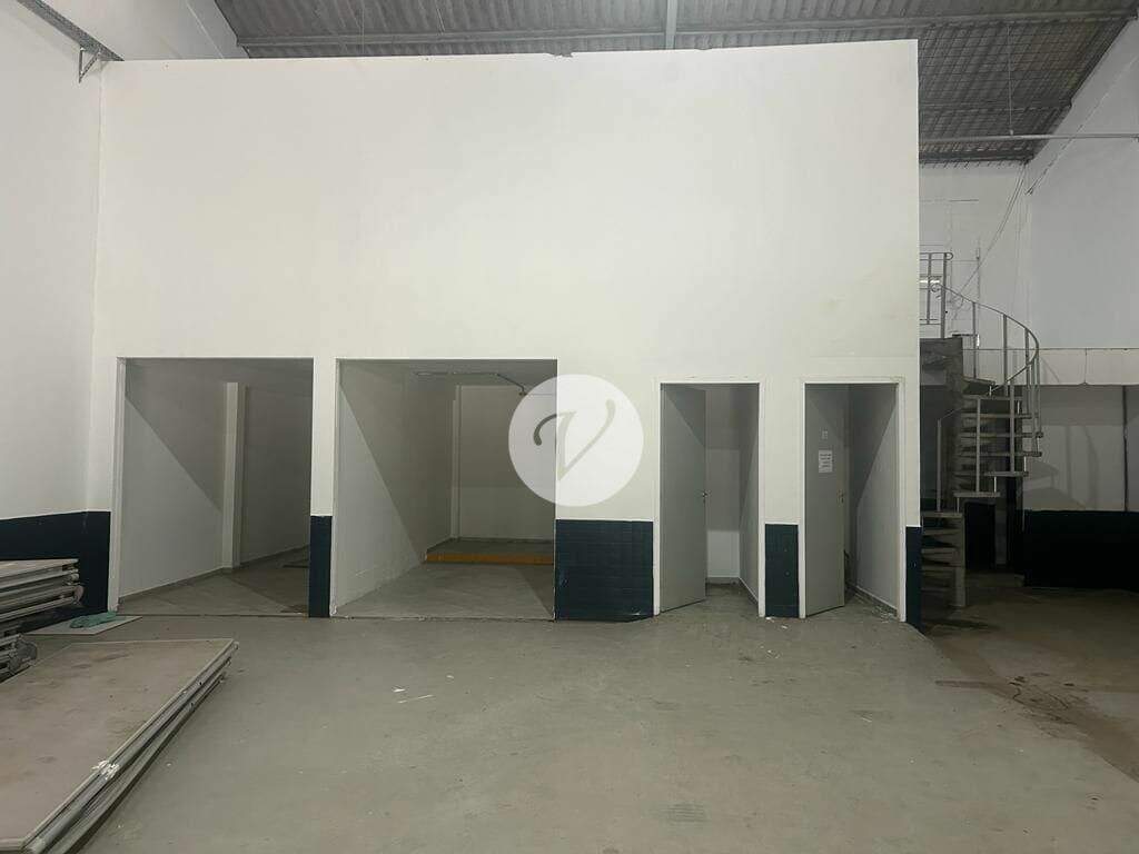 Salão para aluguel no Demarchi: 