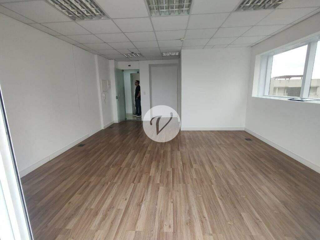 Loja para aluguel no Jardim Três Marias: 