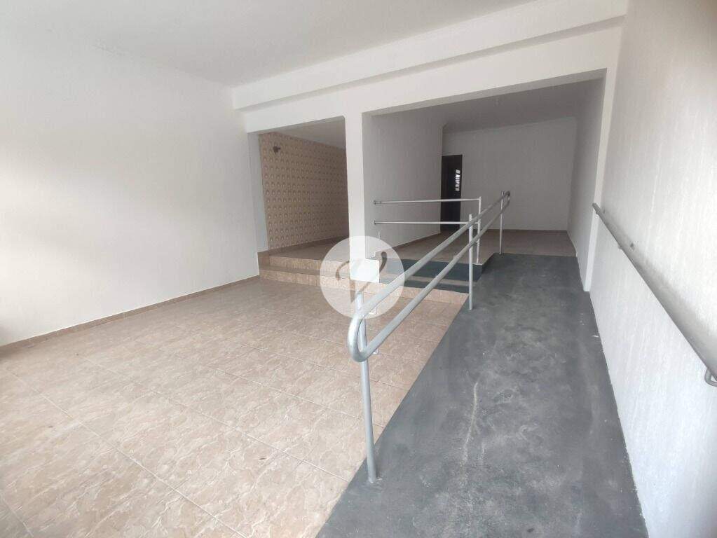 Sobrado para aluguel no Jardim do Mar: 