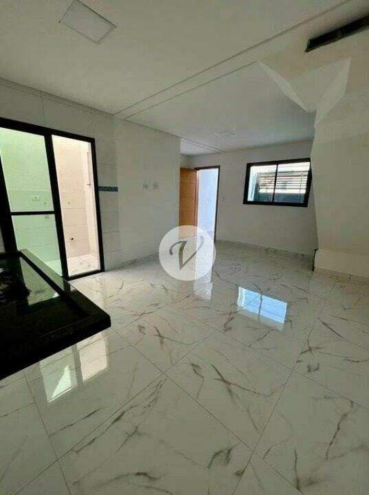 Sobrado para aluguel no Jardim Santo Alberto: 