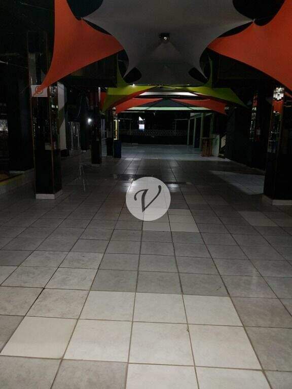 Salão para aluguel no Centro: 