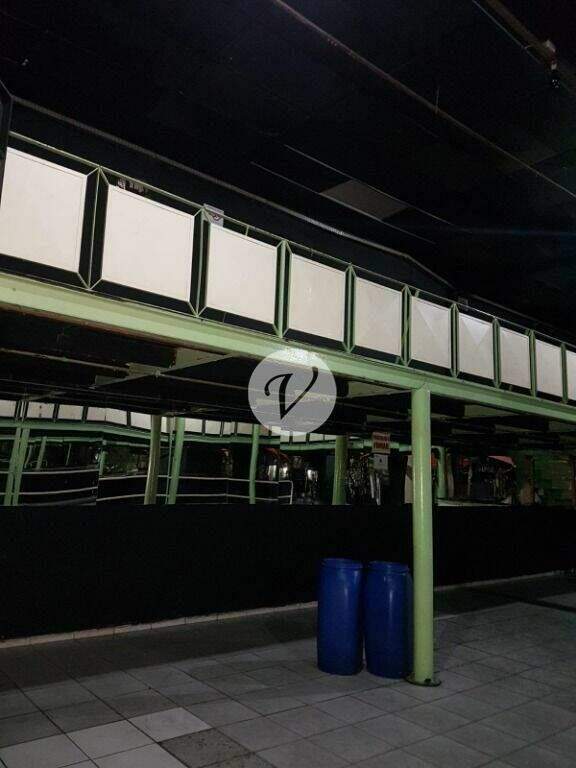 Salão para aluguel no Centro: 