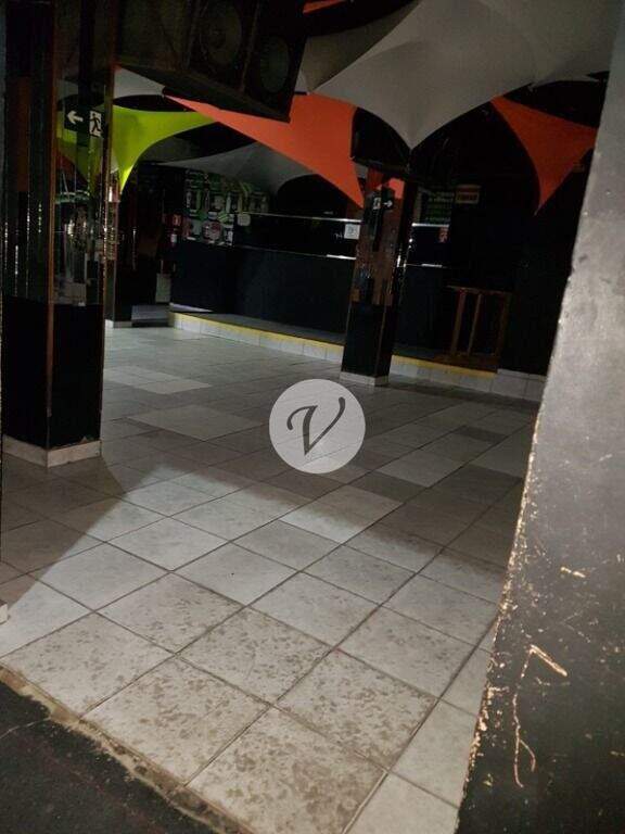 Salão para aluguel no Centro: 