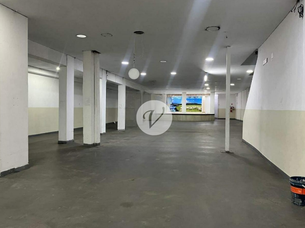 Salão para aluguel no Centro: 