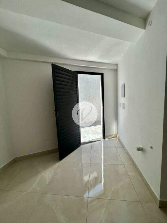 Loja para aluguel no Vila Curuçá: 