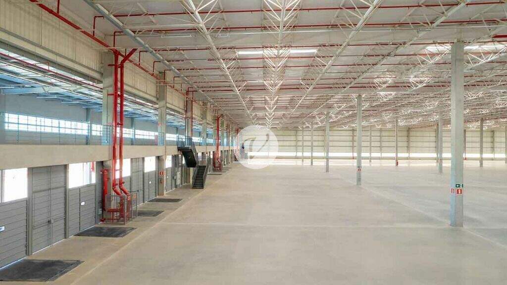 Galpão para aluguel no Batistini: 