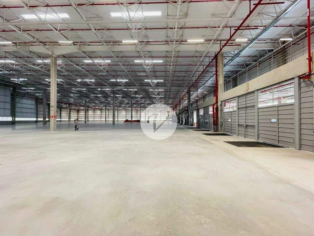 Galpão para aluguel no Batistini: 