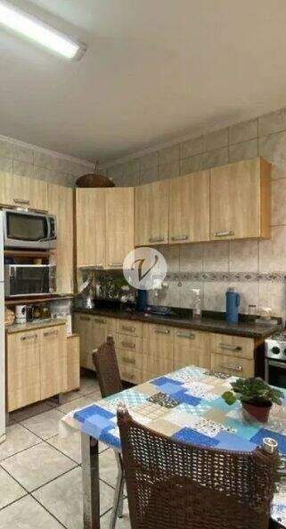 Sobrado para aluguel no Campestre: 