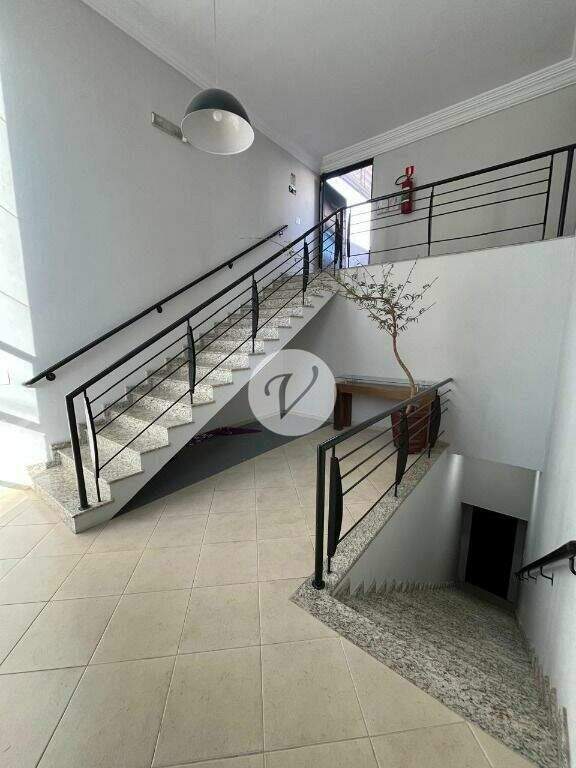 Sala para aluguel no Jardim: hall de entrada