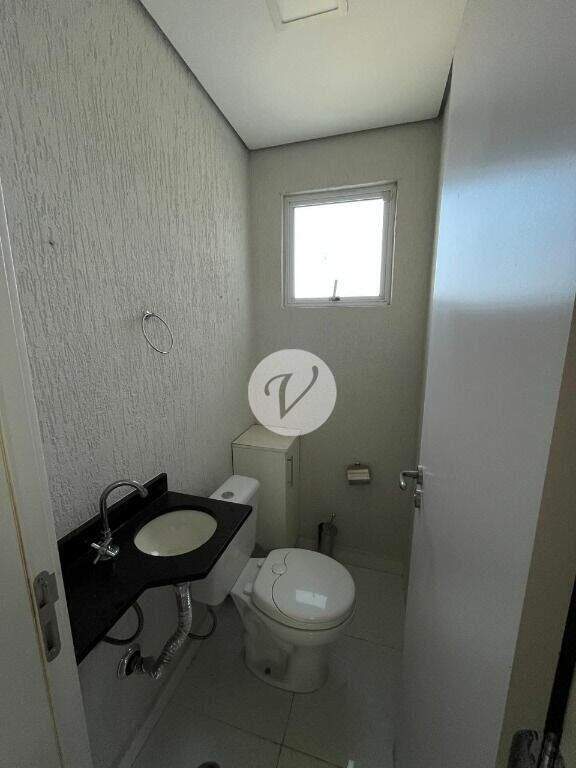 Sala para aluguel no Jardim: banheiro