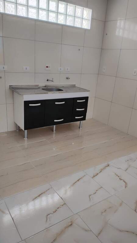 Casa para aluguel no Vila Eldízia: 