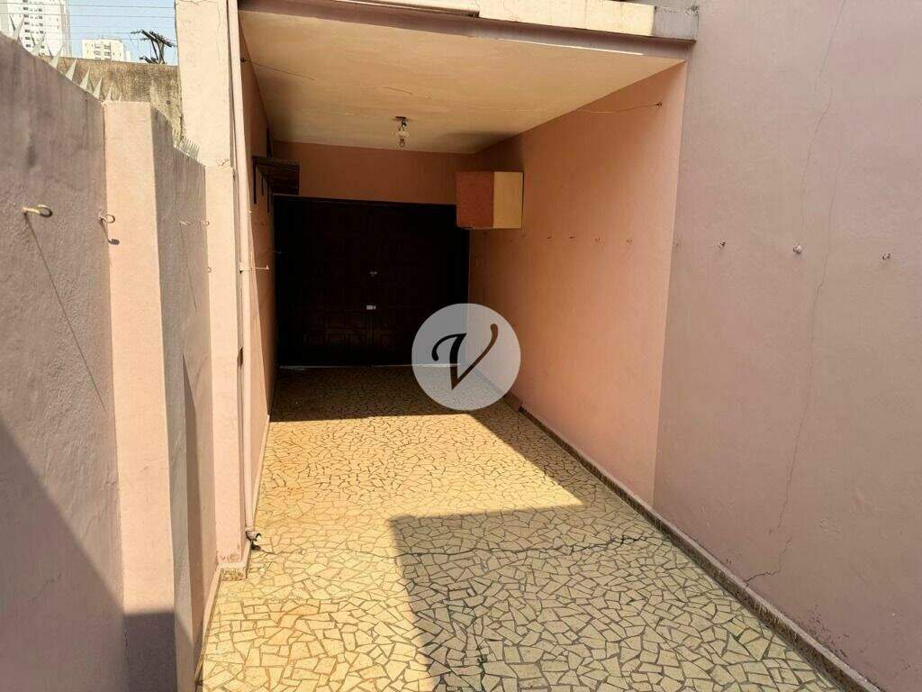 Sobrado para aluguel no Campestre: Garagem