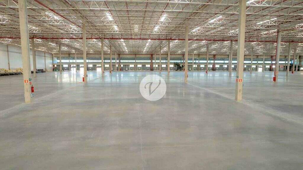 Galpão para aluguel no Alvarenga: 