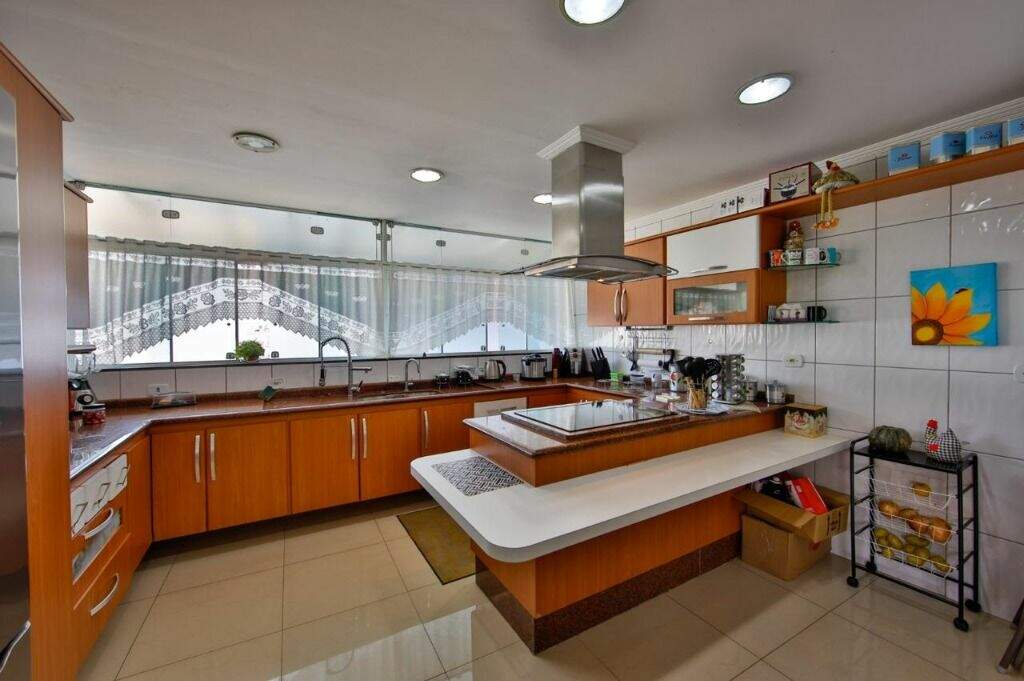 Casa para aluguel no Vila Scarpelli: 