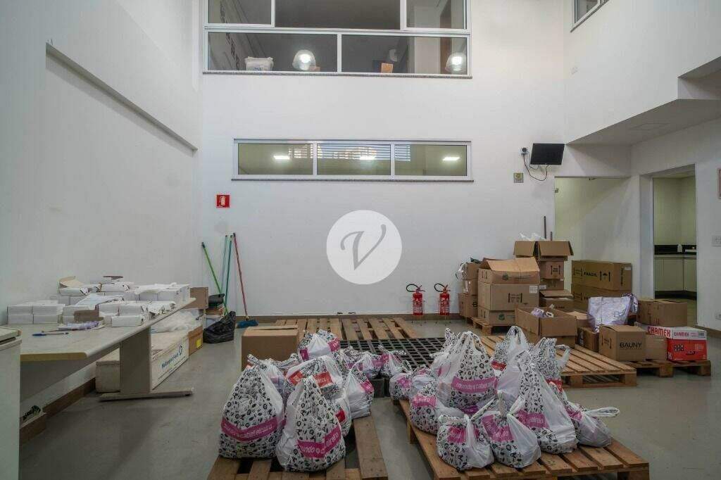 Prédio para aluguel no Campestre: 