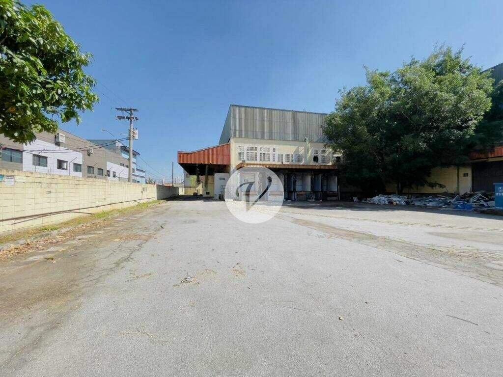 Galpão para aluguel no Utinga: 