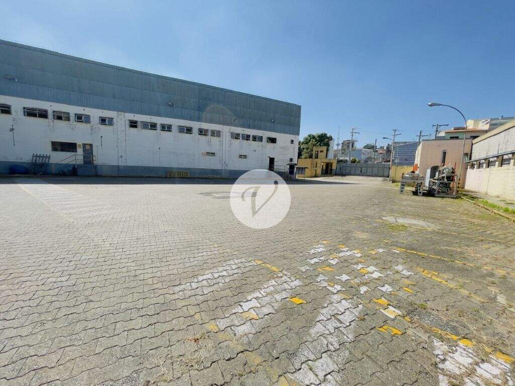 Galpão para aluguel no Utinga: 