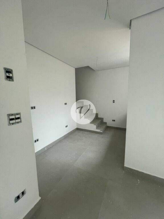 Cobertura para aluguel no Vila São Pedro: 