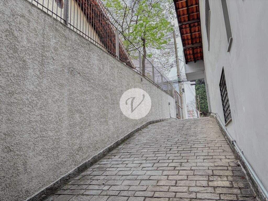 Casa para aluguel no Jardim Bela Vista: 