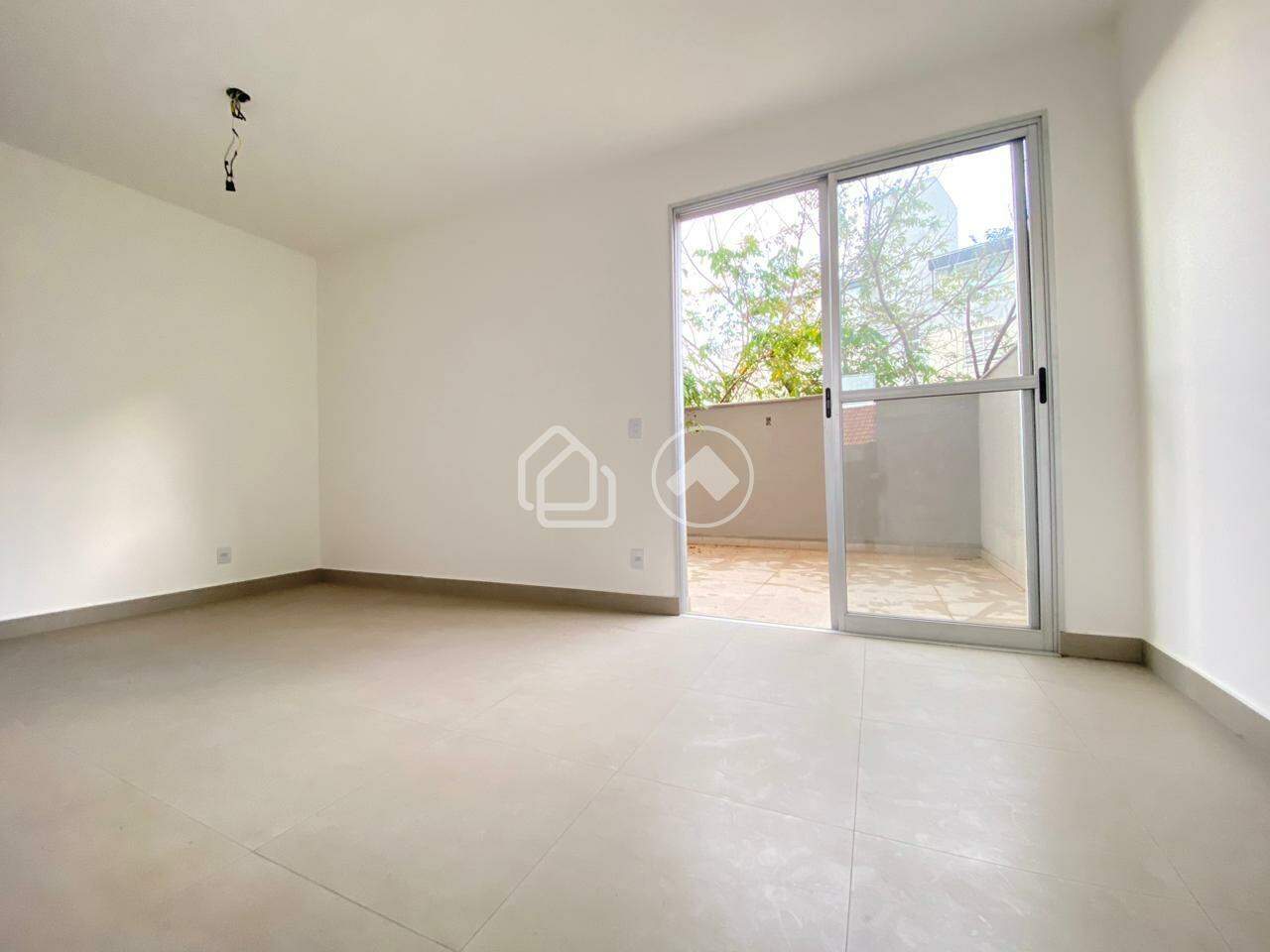 Apartamento Garden à venda no Havaí: 