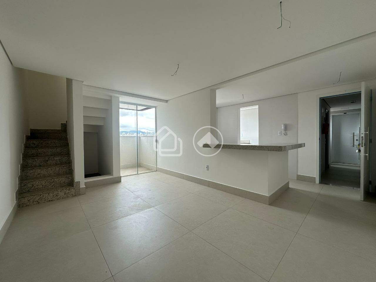 Cobertura à venda no Padre Eustáquio: 