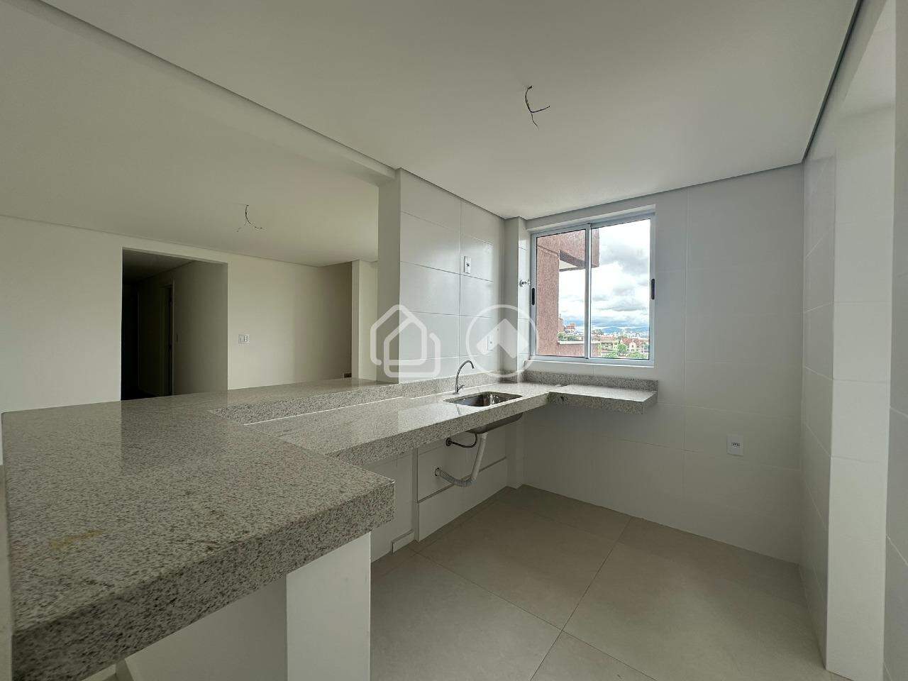 Cobertura à venda no Padre Eustáquio: 