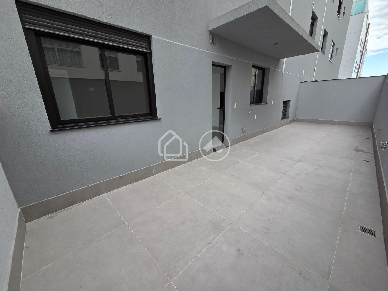 Apartamento Garden à venda no Gutierrez: 