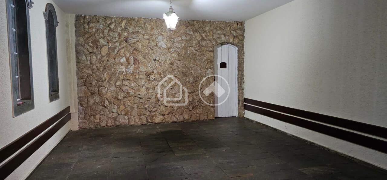 Casa para aluguel no Belvedere: 