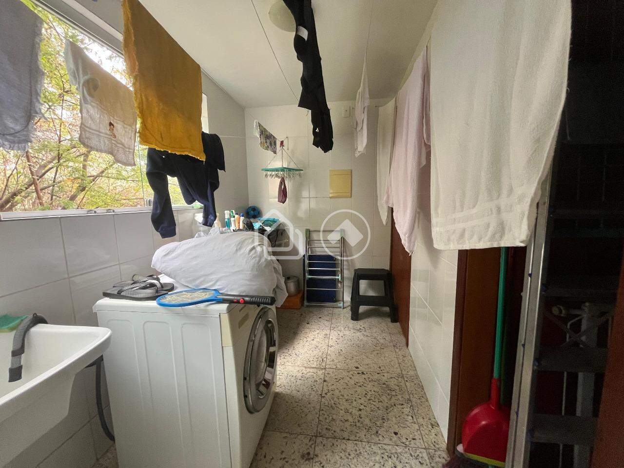 Apartamento à venda no Buritis: 