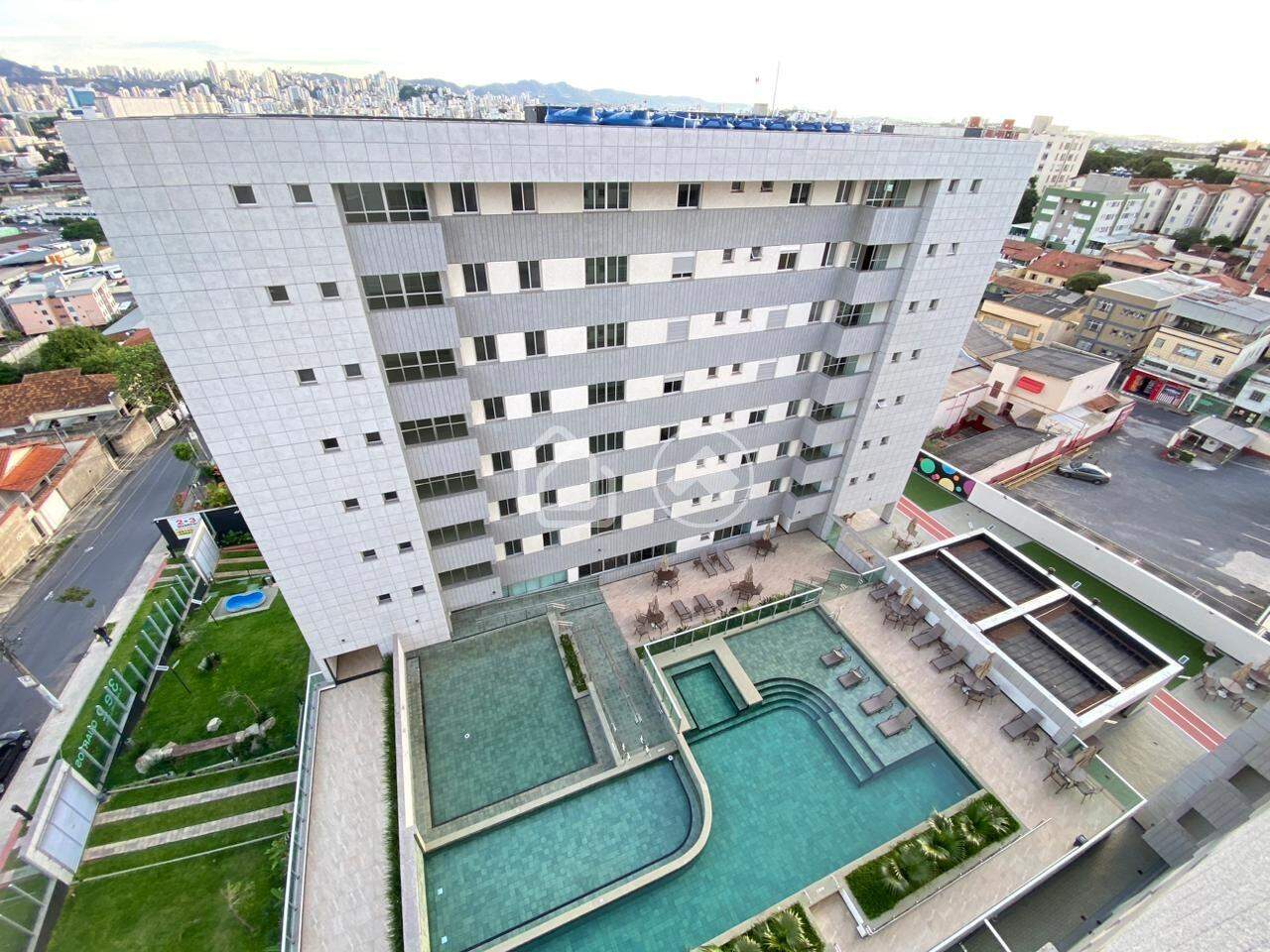 Apartamento à venda no Carlos Prates: 
