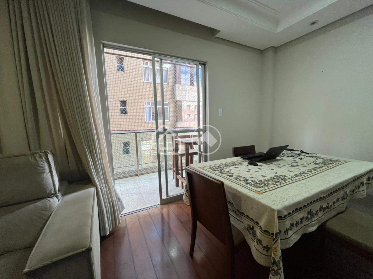 Apartamento para aluguel no Buritis: 