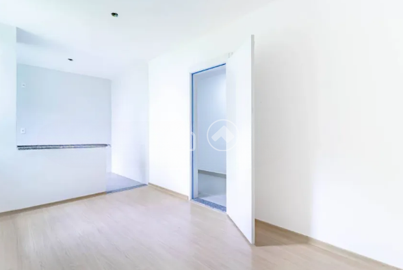 Apartamento à venda no Carlos Prates: 