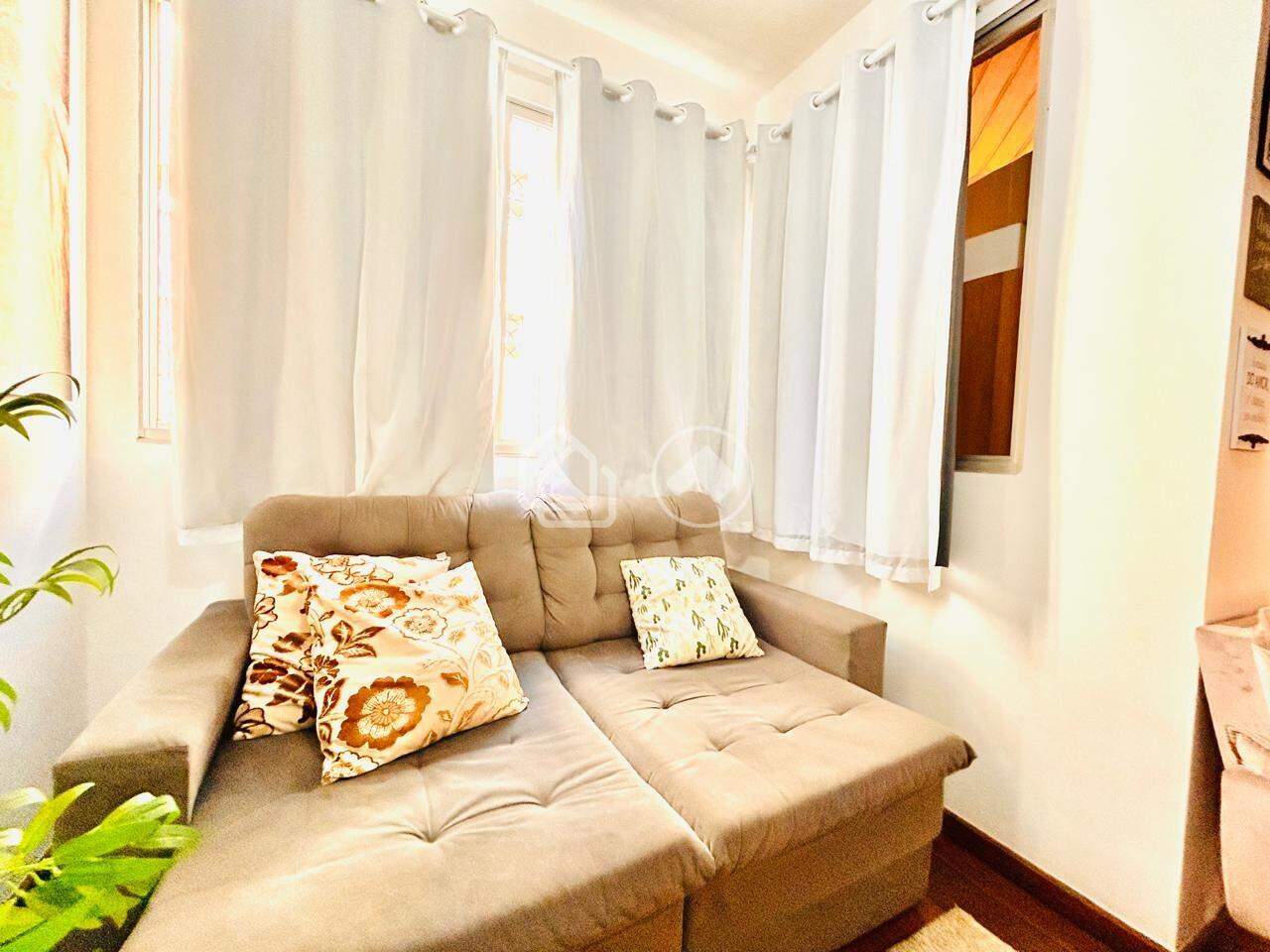 Apartamento para aluguel no Estoril: 