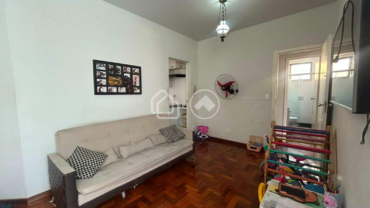 Apartamento à venda no Estoril: 