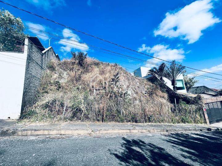 Terreno/Lote à venda no Estoril: 