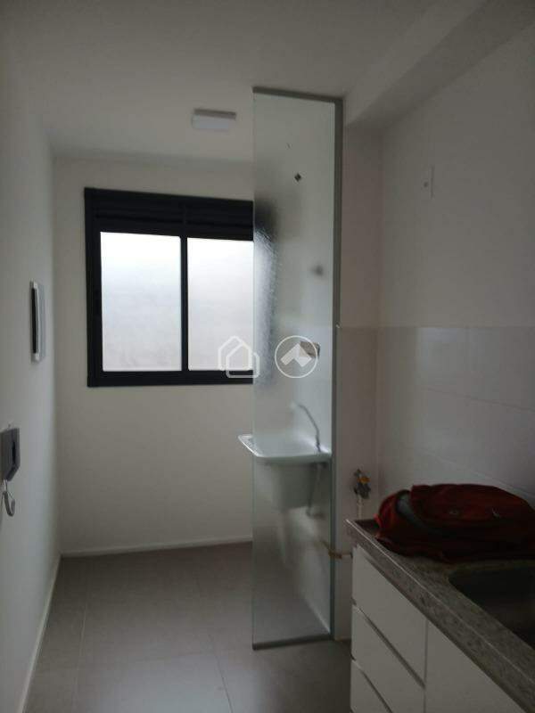 Apartamento para aluguel no Estoril: 