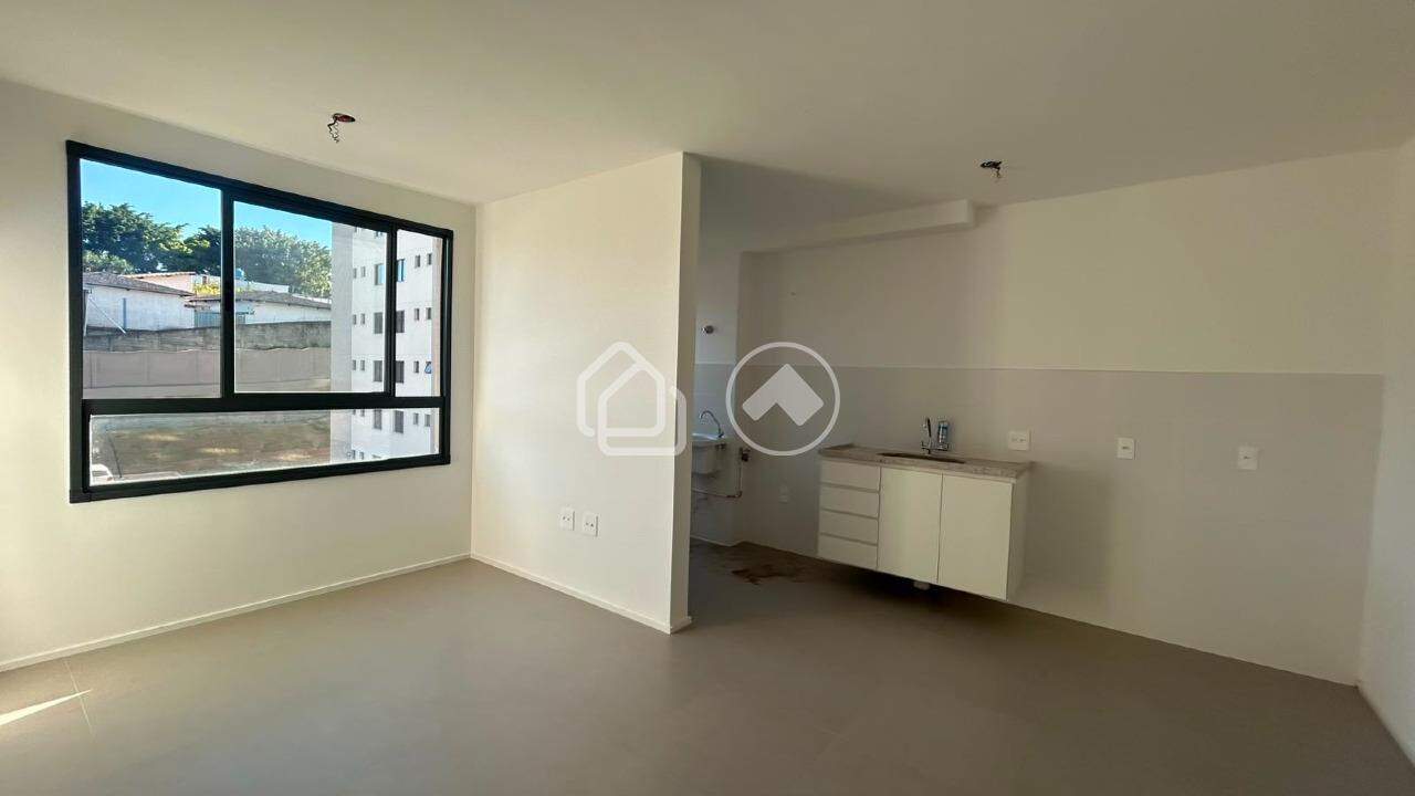 Apartamento para aluguel no Estoril: 
