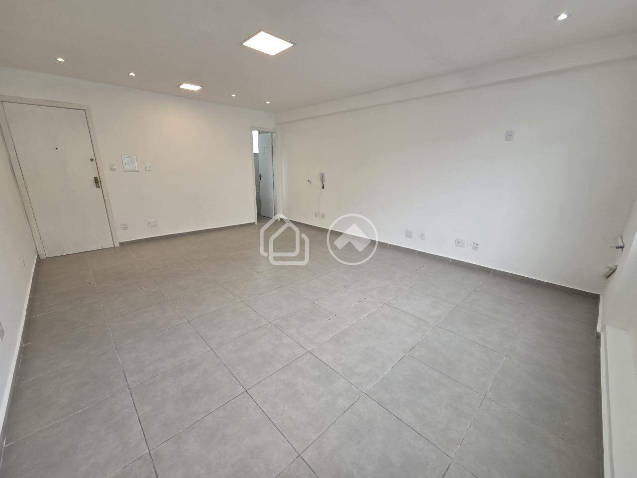 Sala para aluguel no Buritis: 