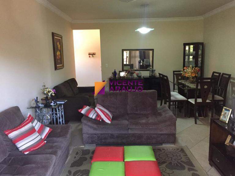 Apartamento à venda no bairro Angola: 