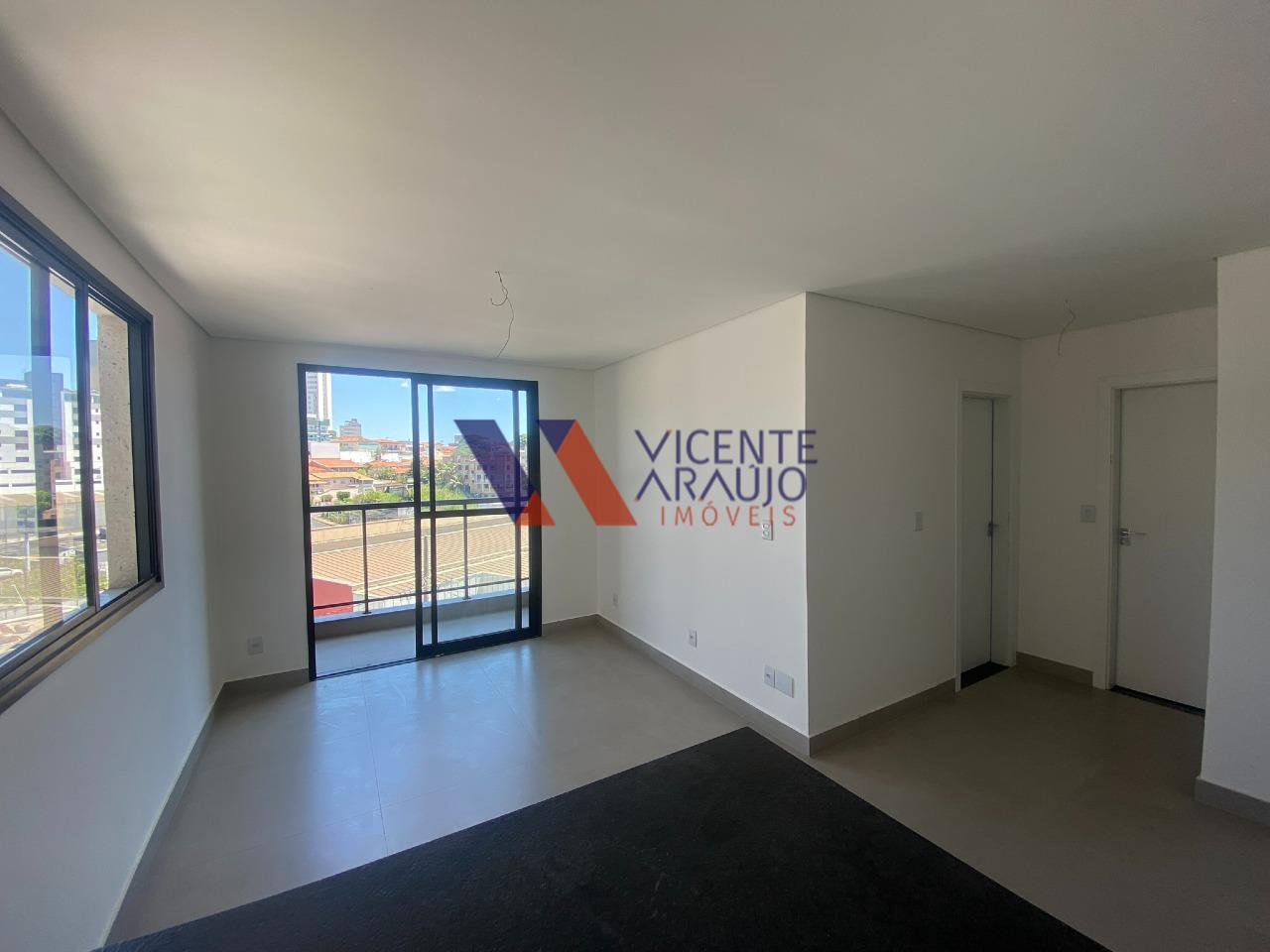 Cobertura à venda no bairro Filadélfia: Sala