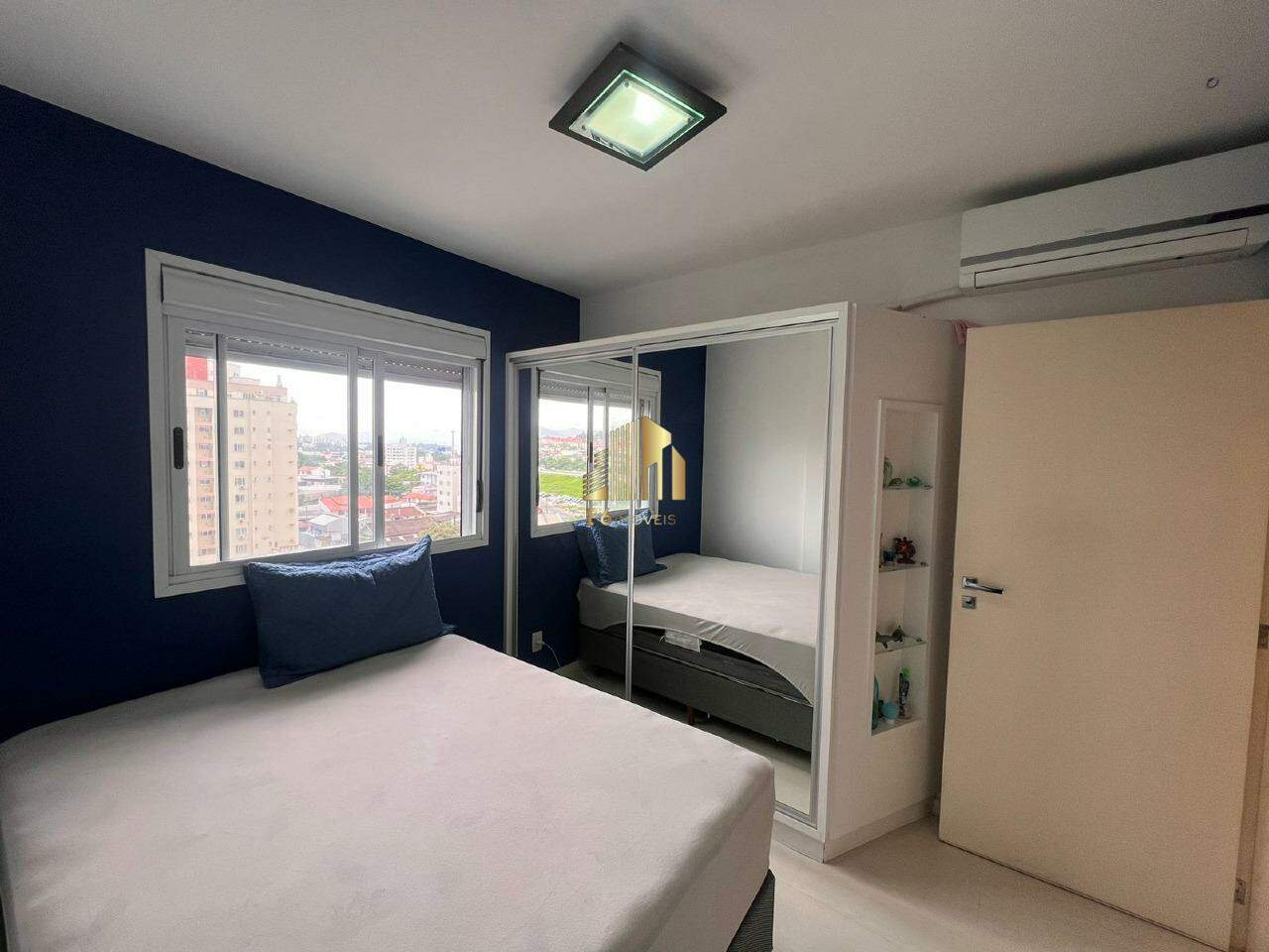 Apartamento à venda com 2 quartos, 62m² - Foto 17