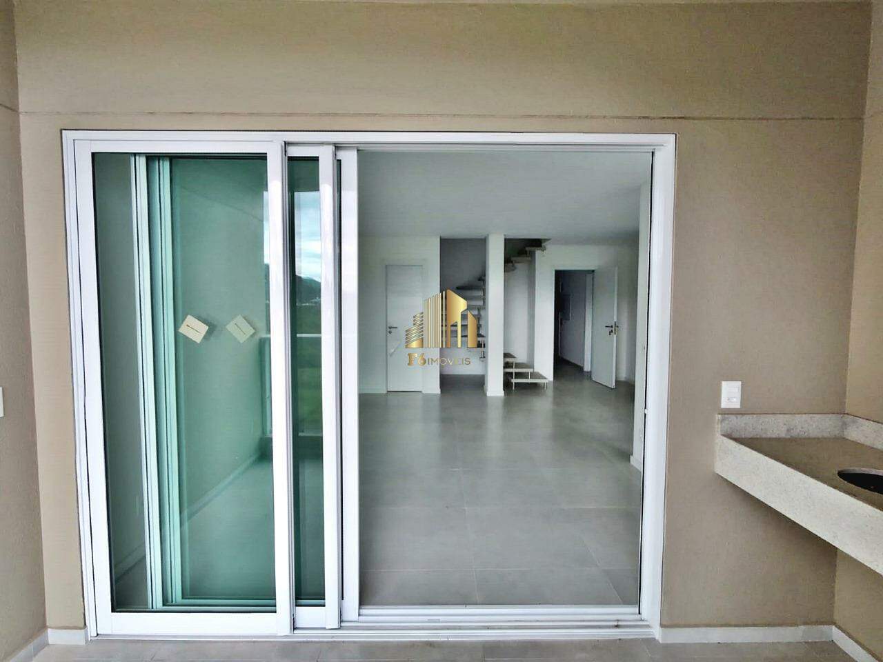 Cobertura à venda com 2 quartos, 79m² - Foto 4