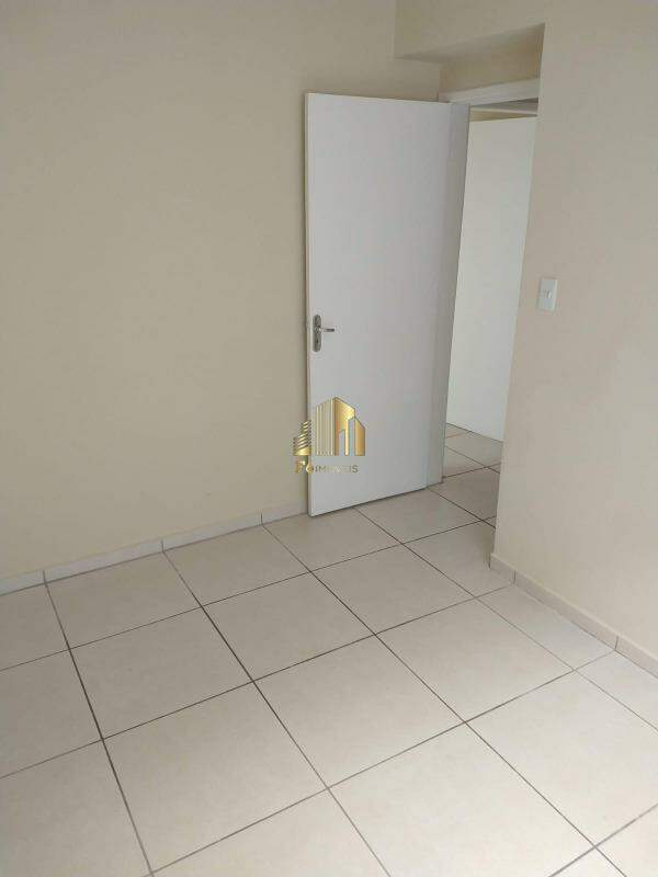 Apartamento à venda com 3 quartos, 67m² - Foto 6