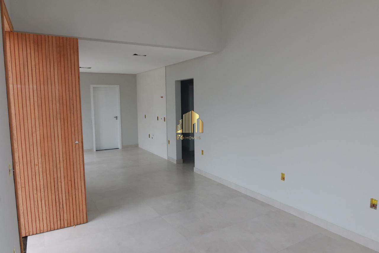 Casa à venda com 3 quartos, 117m² - Foto 9