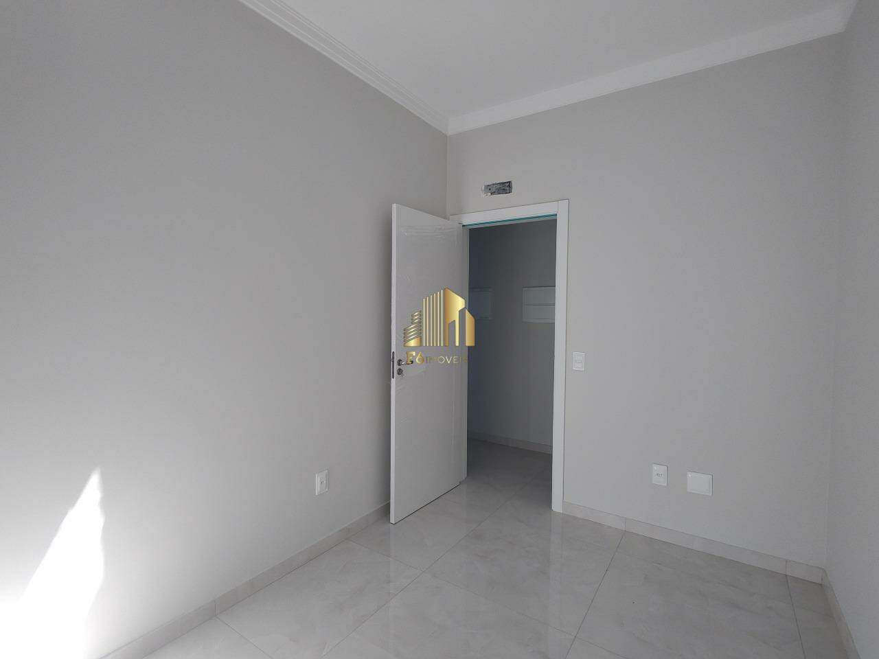 Casa à venda com 3 quartos, 136m² - Foto 12