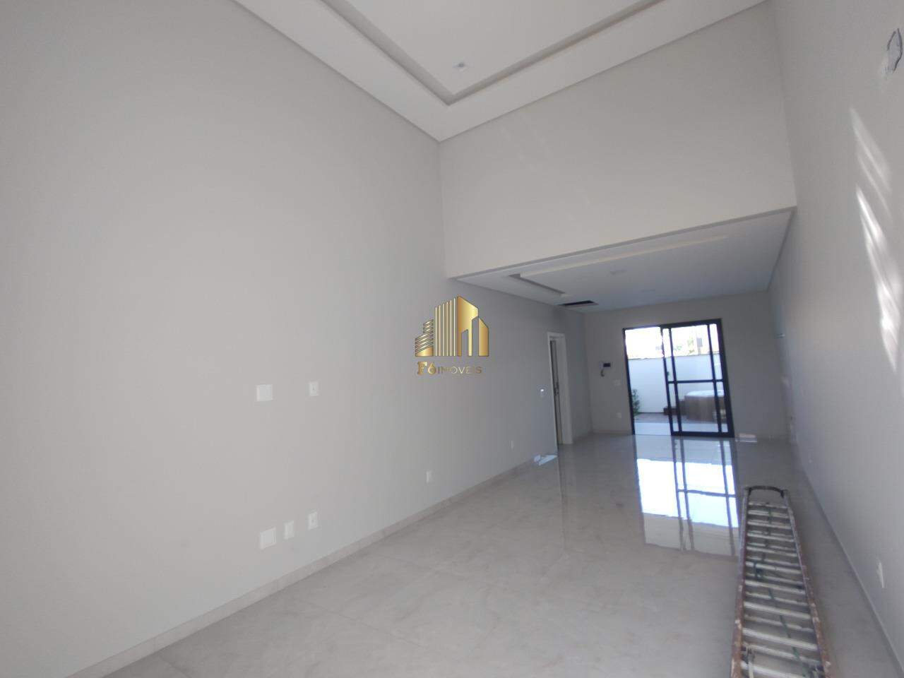 Casa à venda com 3 quartos, 136m² - Foto 4