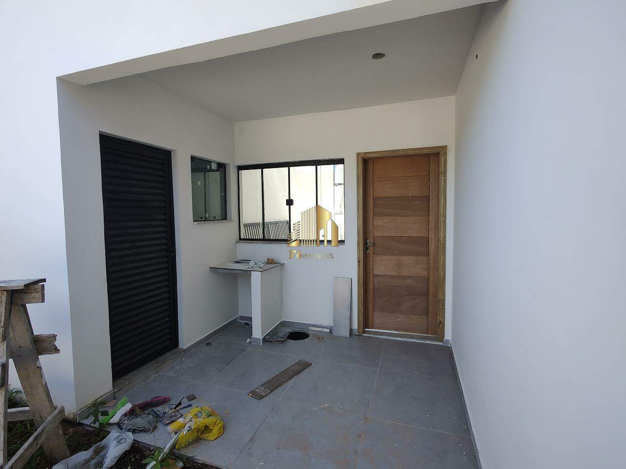 Casa à venda com 3 quartos, 100m² - Foto 11