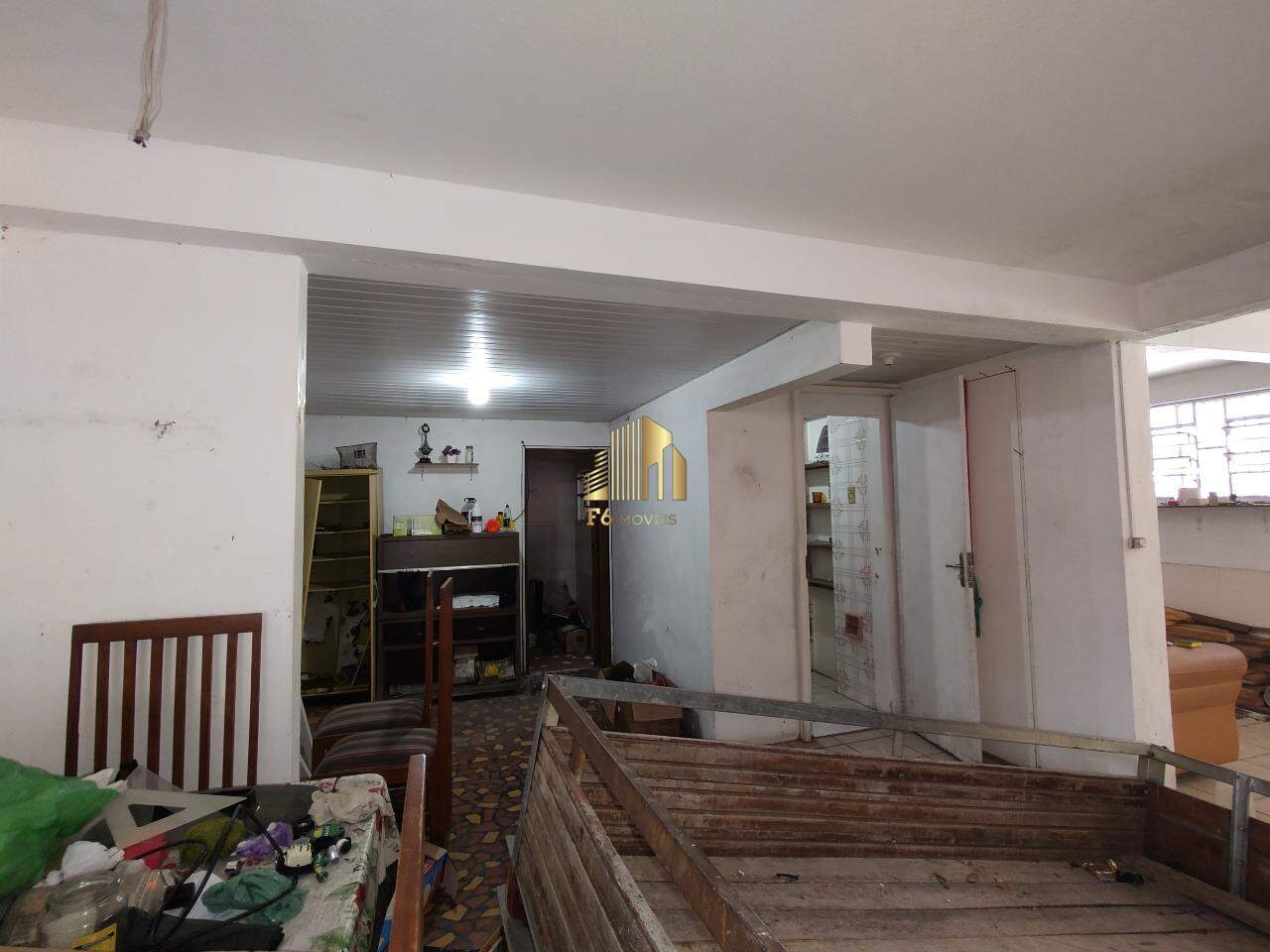 Terreno à venda com 3 quartos, 250m² - Foto 18