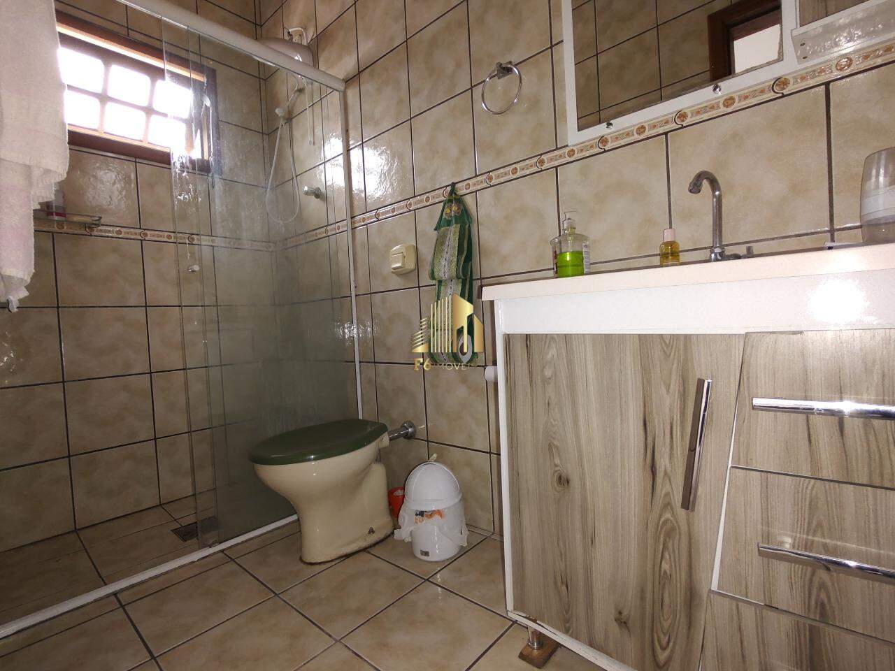 Terreno à venda com 3 quartos, 250m² - Foto 13